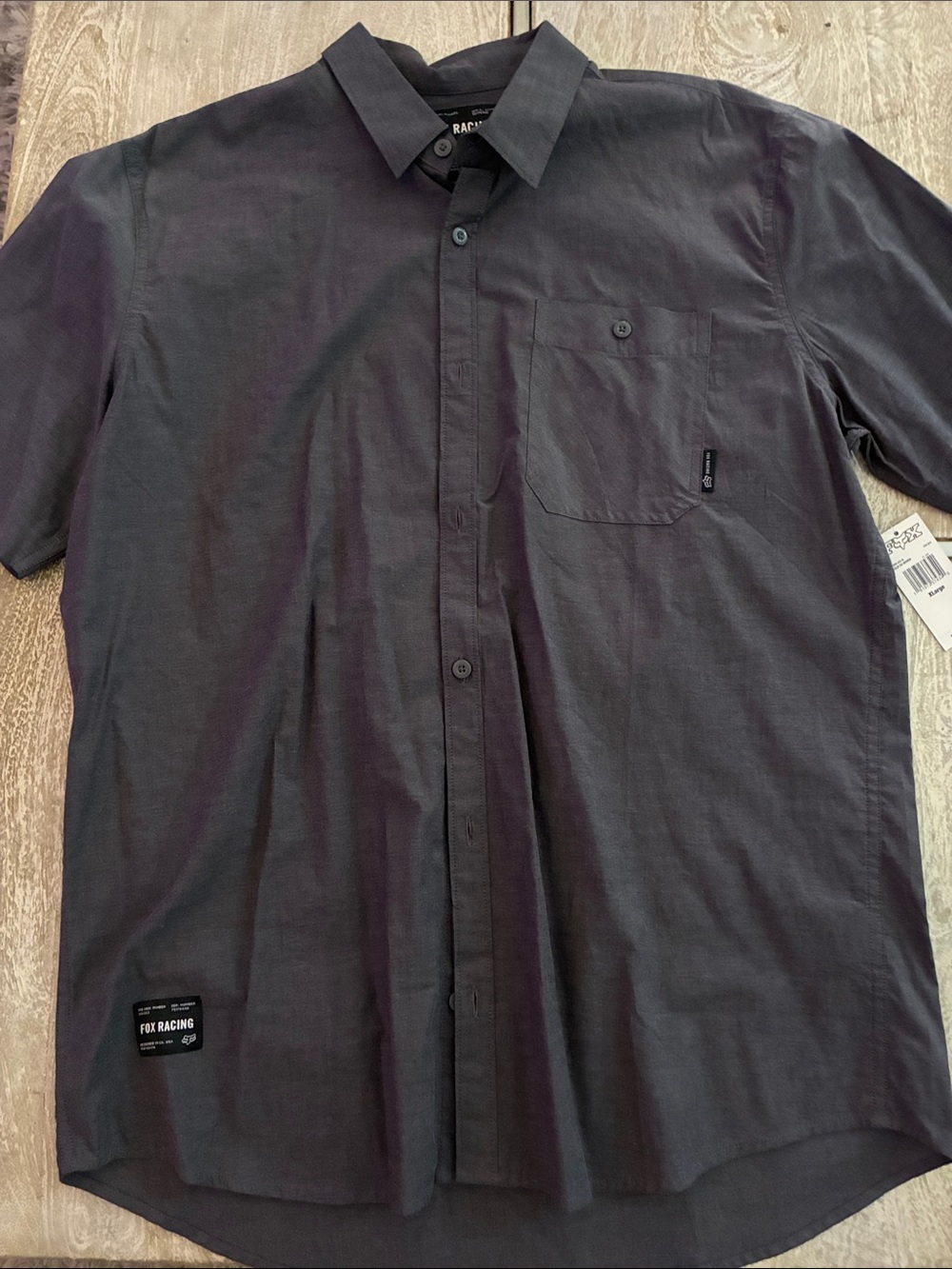 Fox Short Sleeve Button-Up Shirt in Charcoal Black